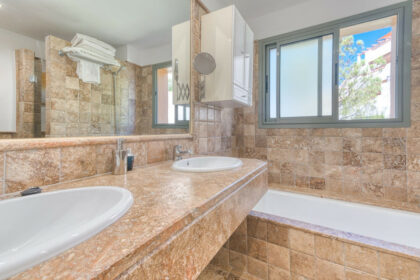 e8293ff35938156c270531d61efd5671 - 13