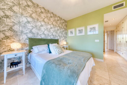 e8293ff35938156c270531d61efd5671 - 16