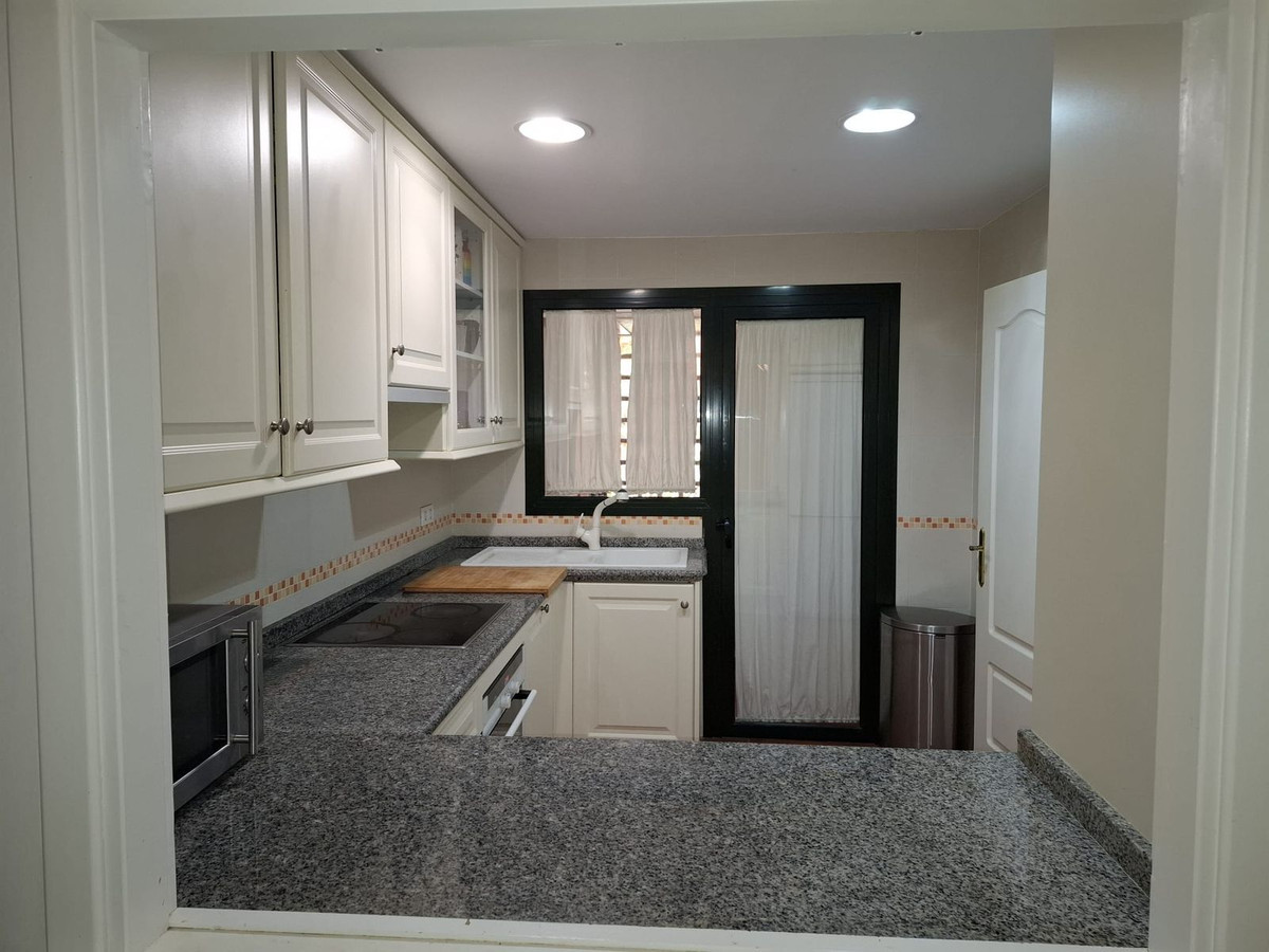 e84b820e906c0f55400ed284641a7601 - 15