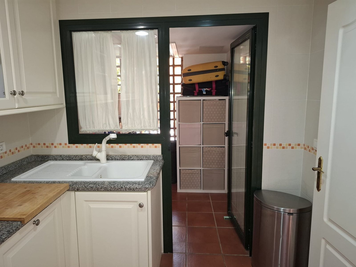 e84b820e906c0f55400ed284641a7601 - 16