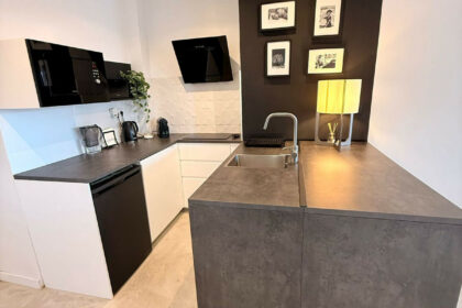 e8a25ed12890ce563ff60678b53174dd - 7