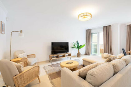 e94996c8495fc2c00c0676f98d3e5ea9 - 1