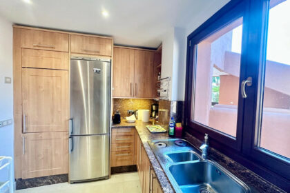 e9628b490a105237f7754ddbe5204afd - 9