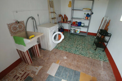 ea0351ec14614b76fe06a860949e526c - 12