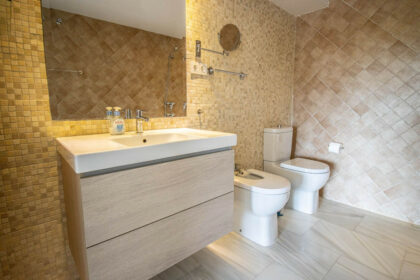 eae2bb413a67180b26dbd1cafa99519d - 11