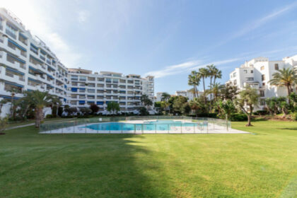 eb89ae7143d3b0656061cdfc0239e2e5 - 20