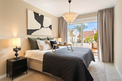 ebacfc1cb20dee9c08189ce09f3c5b7e - 15