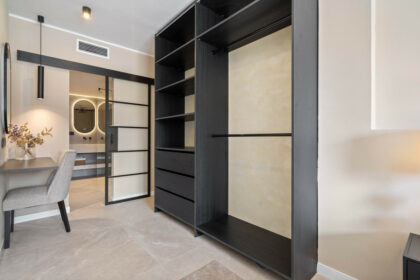 ebacfc1cb20dee9c08189ce09f3c5b7e - 17