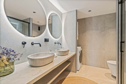 ebacfc1cb20dee9c08189ce09f3c5b7e - 24