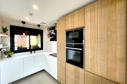 ec16d1d800539593ff679749d69e554f - 16