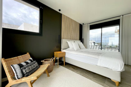 ec16d1d800539593ff679749d69e554f - 19