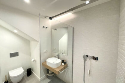 ec16d1d800539593ff679749d69e554f - 38