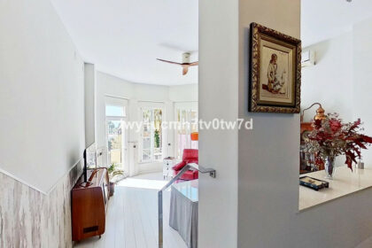 ec180a70f28b83e4192bb05e6574a6d9 - 14