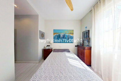 ec180a70f28b83e4192bb05e6574a6d9 - 24