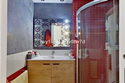 ec180a70f28b83e4192bb05e6574a6d9 - 26