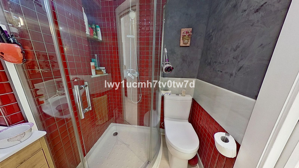 ec180a70f28b83e4192bb05e6574a6d9 - 27