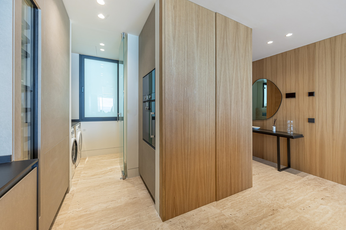 ec78818a6c7e5af54fe35c5e7f781868 - 12