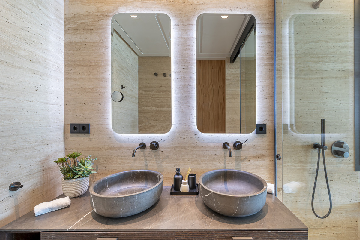 ec78818a6c7e5af54fe35c5e7f781868 - 19