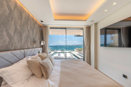 ec78818a6c7e5af54fe35c5e7f781868 - 20