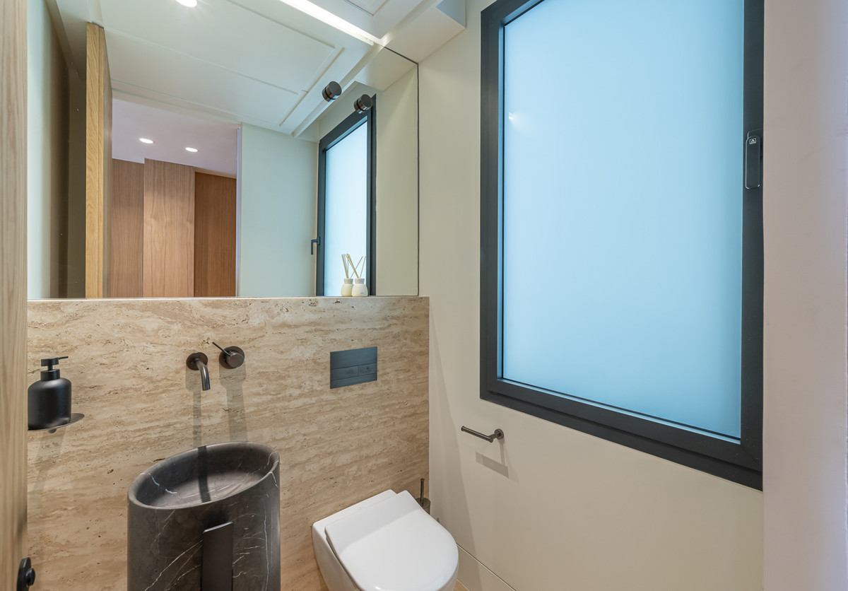 ec78818a6c7e5af54fe35c5e7f781868 - 28