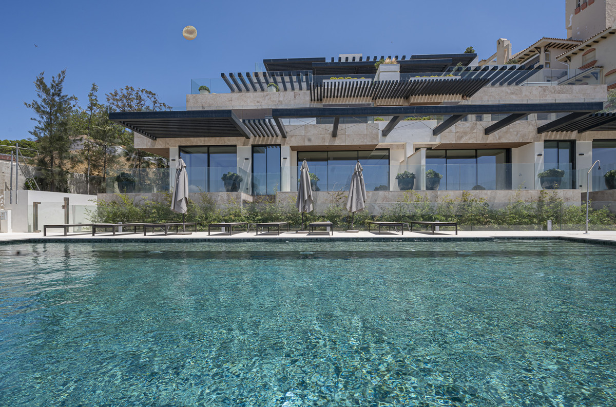 ec78818a6c7e5af54fe35c5e7f781868 - 36