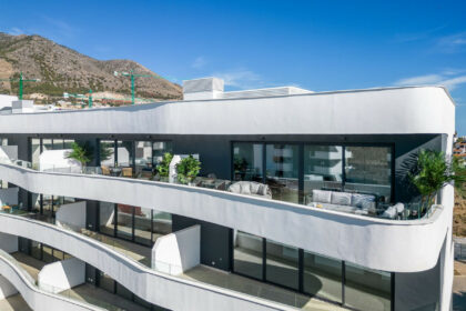 ec97909d537b8f364ce8cbb0ffa87787 - 1