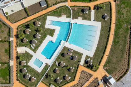 ec97909d537b8f364ce8cbb0ffa87787 - 20