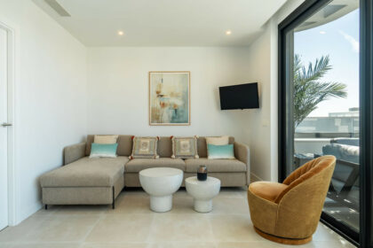 ec97909d537b8f364ce8cbb0ffa87787 - 9