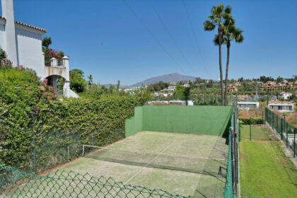 eca3e870bb7c836e23403eeeb39ae886 - 26