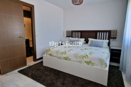 ecd7031aad3f5d99d1c2245d02f53b12 - 14