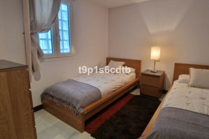 ecd7031aad3f5d99d1c2245d02f53b12 - 25