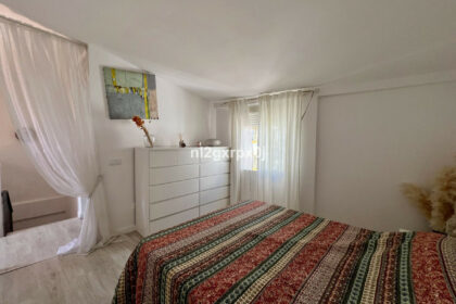 ed0fcc38184a95c76f2d1ade0247774a - 16