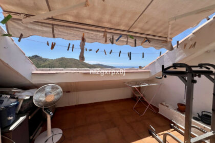 ed0fcc38184a95c76f2d1ade0247774a - 19