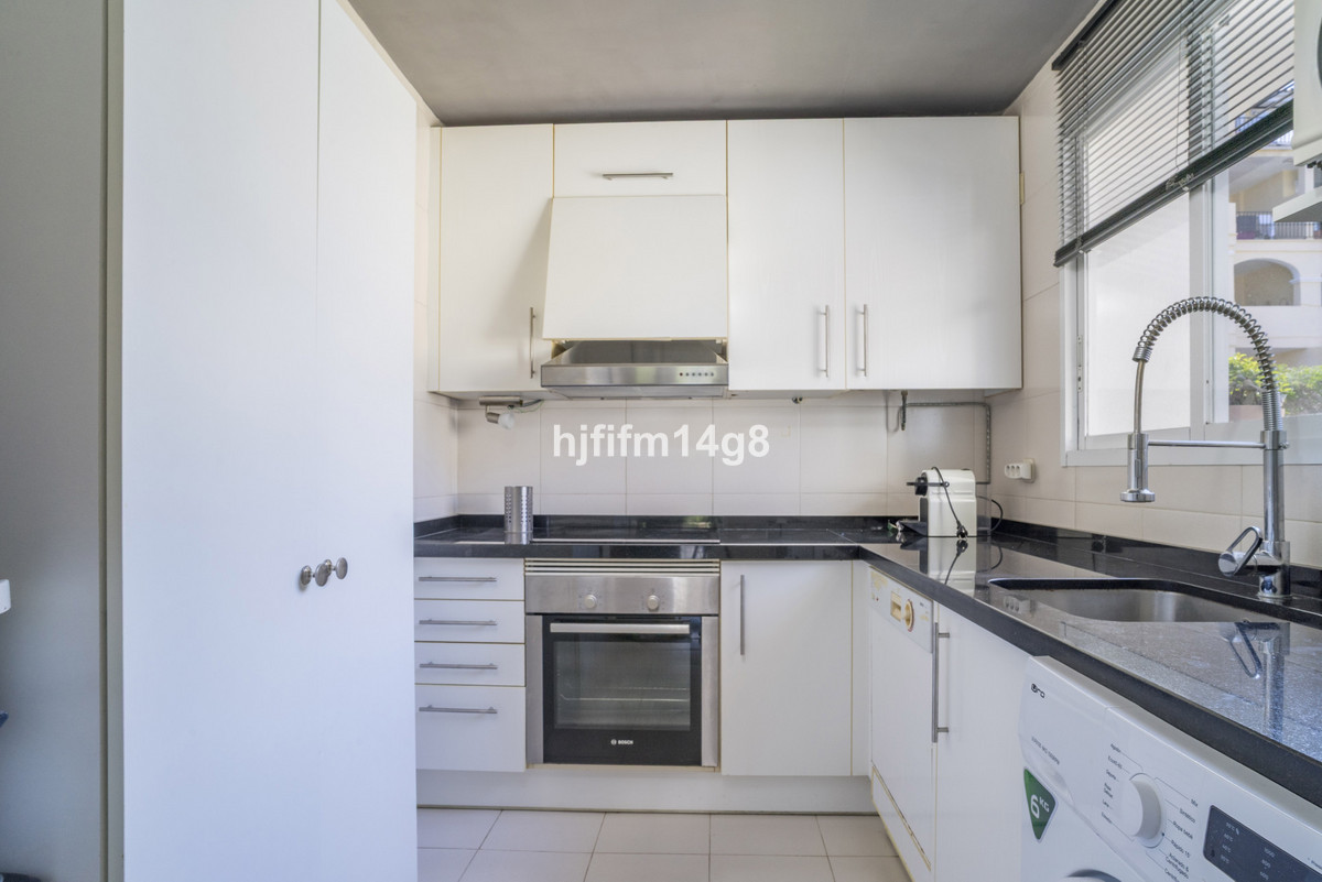 ed3f1373247d151727bece41143657c3 - 9