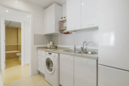 ed85eacb7612d5b3ca95199ba371f6f9 - 12