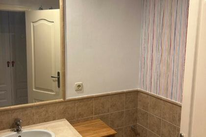 ed995080f67d043a227bd38664786cd1 - 14