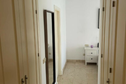 ed995080f67d043a227bd38664786cd1 - 15