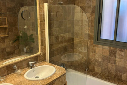 ed995080f67d043a227bd38664786cd1 - 16