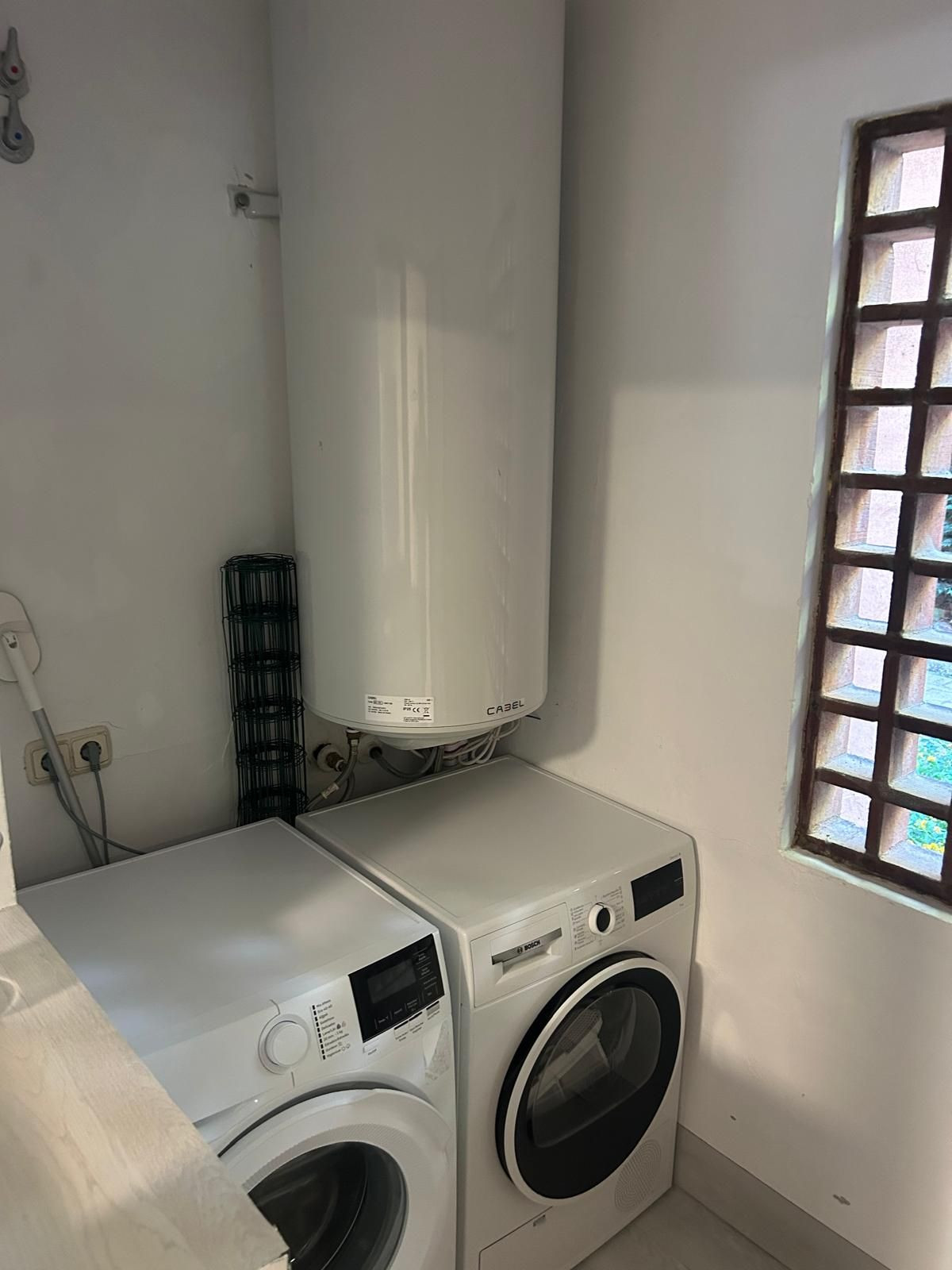 ed995080f67d043a227bd38664786cd1 - 20