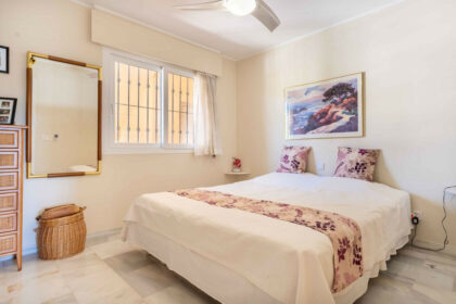 edaa00e149d7541a683d6a1d0a7c2f88 - 13