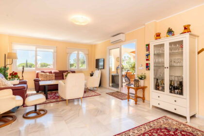 edaa00e149d7541a683d6a1d0a7c2f88 - 8