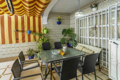 edaffb6a76072a594d0550f6cda55194 - 10