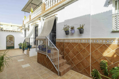 edaffb6a76072a594d0550f6cda55194 - 29