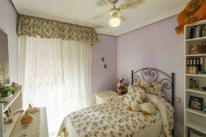 edaffb6a76072a594d0550f6cda55194 - 31