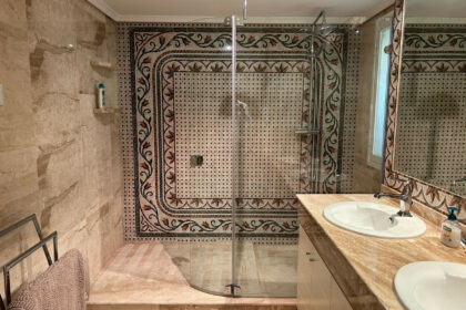 ede1a7873817b3f638230ab213ecb95a - 16