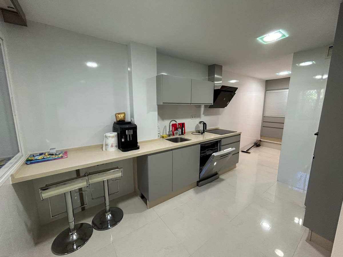 ede1a7873817b3f638230ab213ecb95a - 17