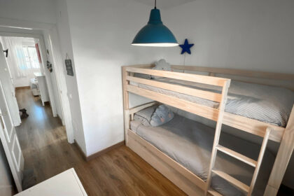 ee3508b558f5e6b7ac741fae07086a7d - 17