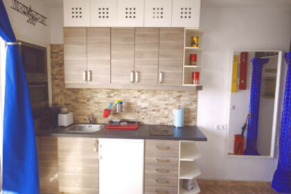 ee719f33c6e6f928d2ed4b0c2dc4166e - 10