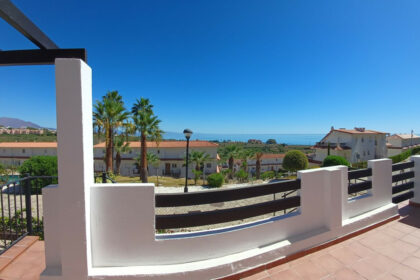 eec93a9fea718a46c74976d2417e3011 - 1