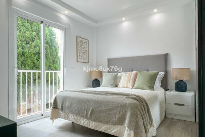 eef6f26dcf8e0dea5b8e7992919a75c1 - 26